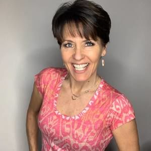 Meet your Posher, Louise